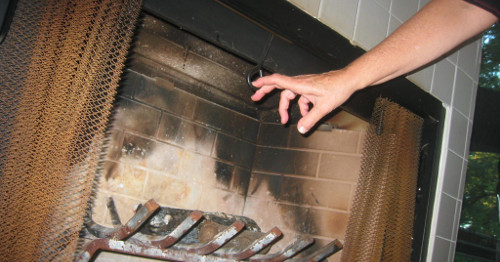 Using a Fireplace Damper Properly